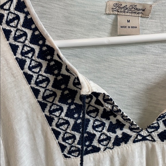 top - Picture 3 of 6